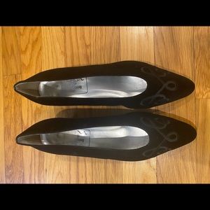 These Lovely shoes need a new home.